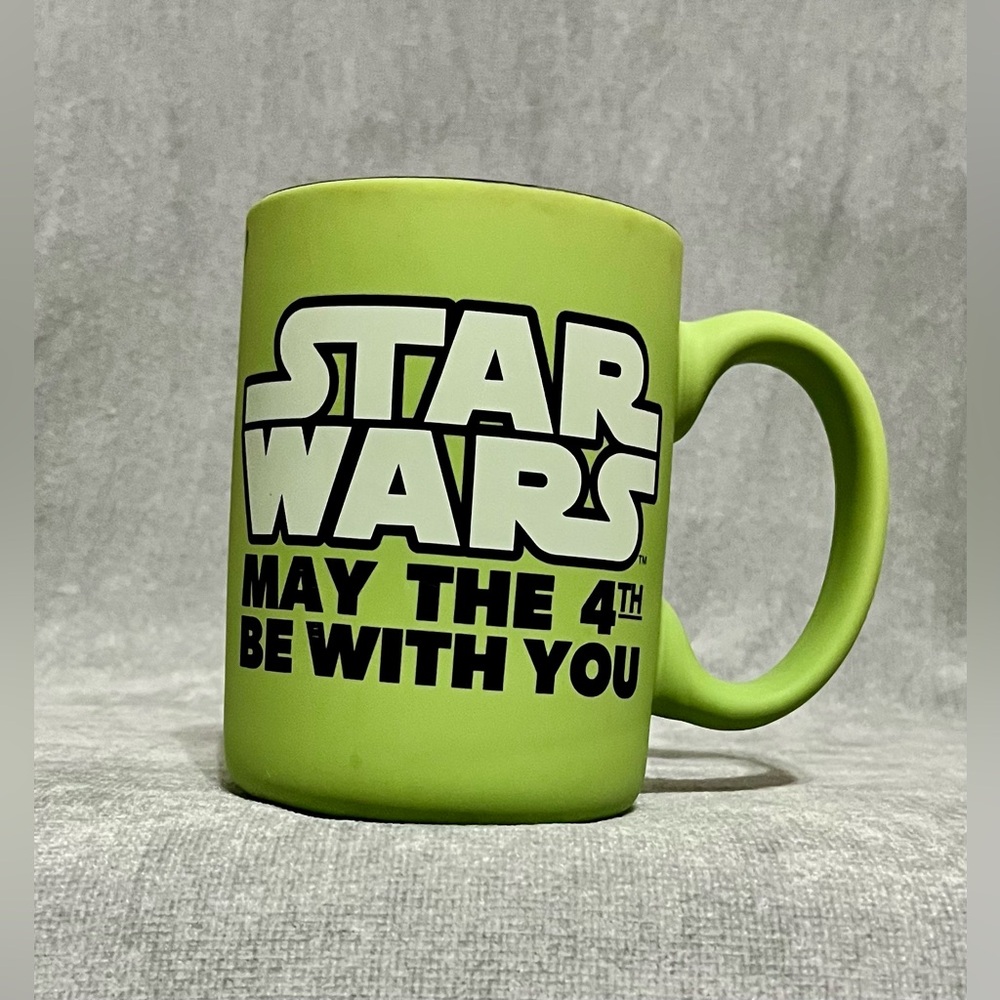 Star Wars “May The 4th Be With You” 16 Oz Yoda Green Mug - Picture 7 of 9